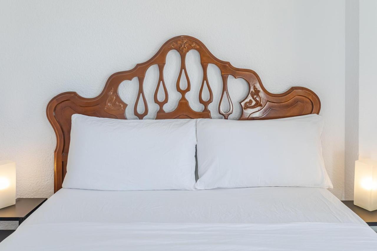 Town Center Apartment El Perello  ภายนอก รูปภาพ
